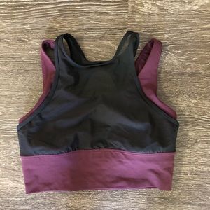 Lululemon high neck sports bra